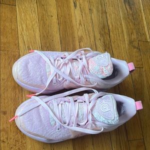 Aunt pearls 15 nike KDs